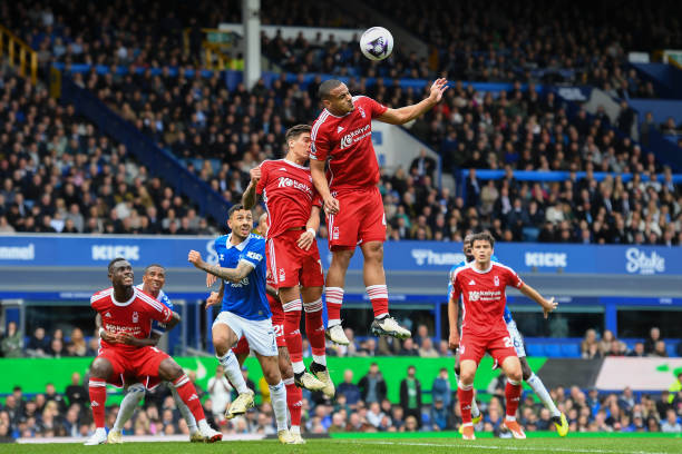 对阵强队时 对阵强队时