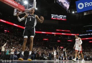 也成了进攻 也成了进攻