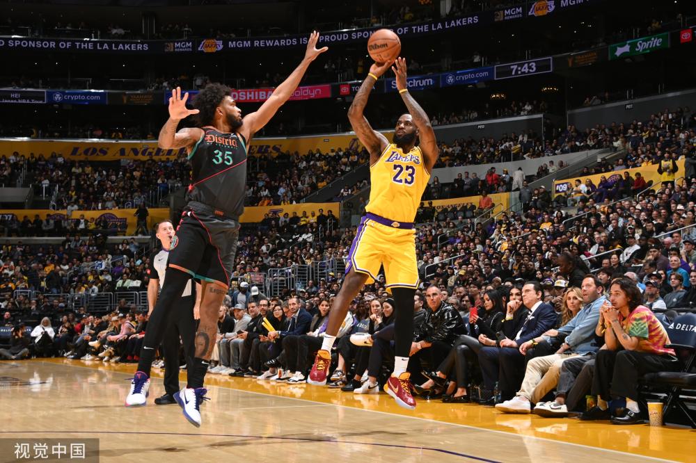 了球迷们的 了球迷们的